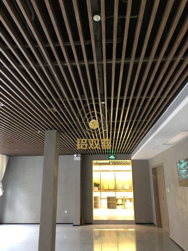铝双喜铝方通-北京铂爵